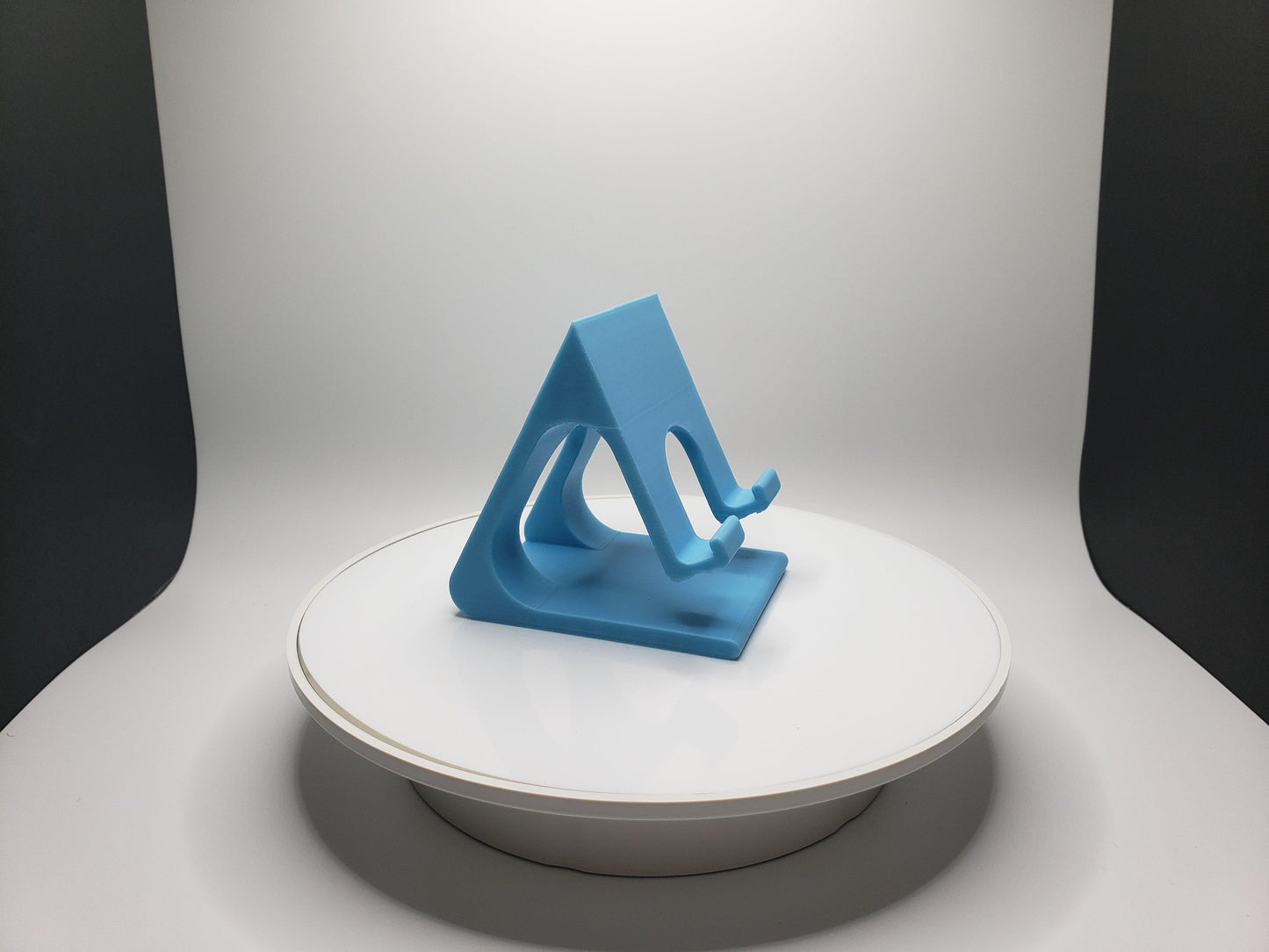 Phone Stand V2 - SGM Design Lab