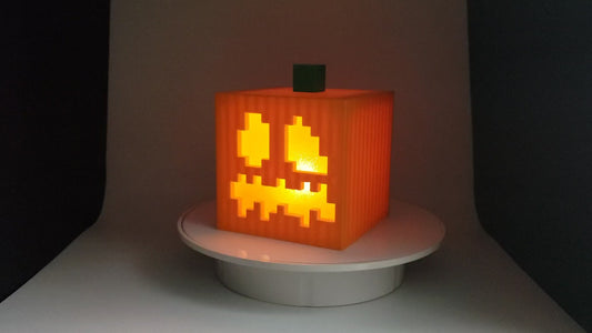 Glowing Minecraft Pumpkin - LED Illuminated